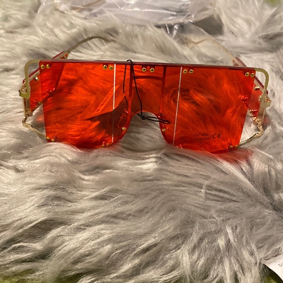 Sexy Red - Picture 1 of 1